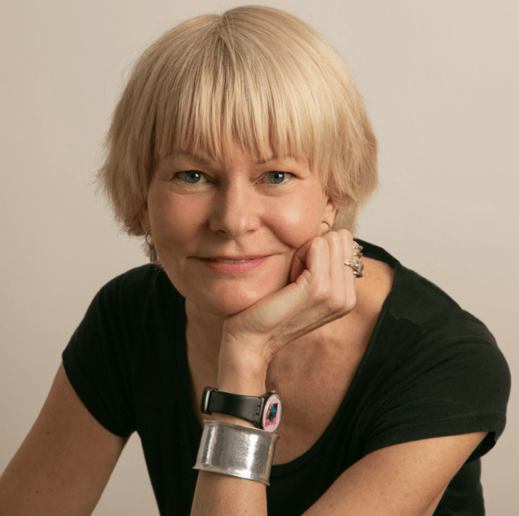 colour author photo by Marion Voysey